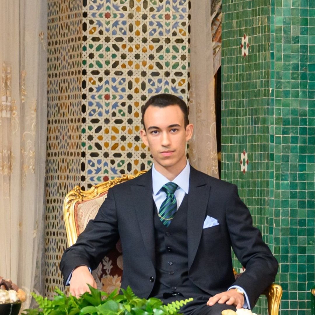 8 معلومات لا تعرفينها عن الأمير مولاي الحسن ولي عهد المغرب 